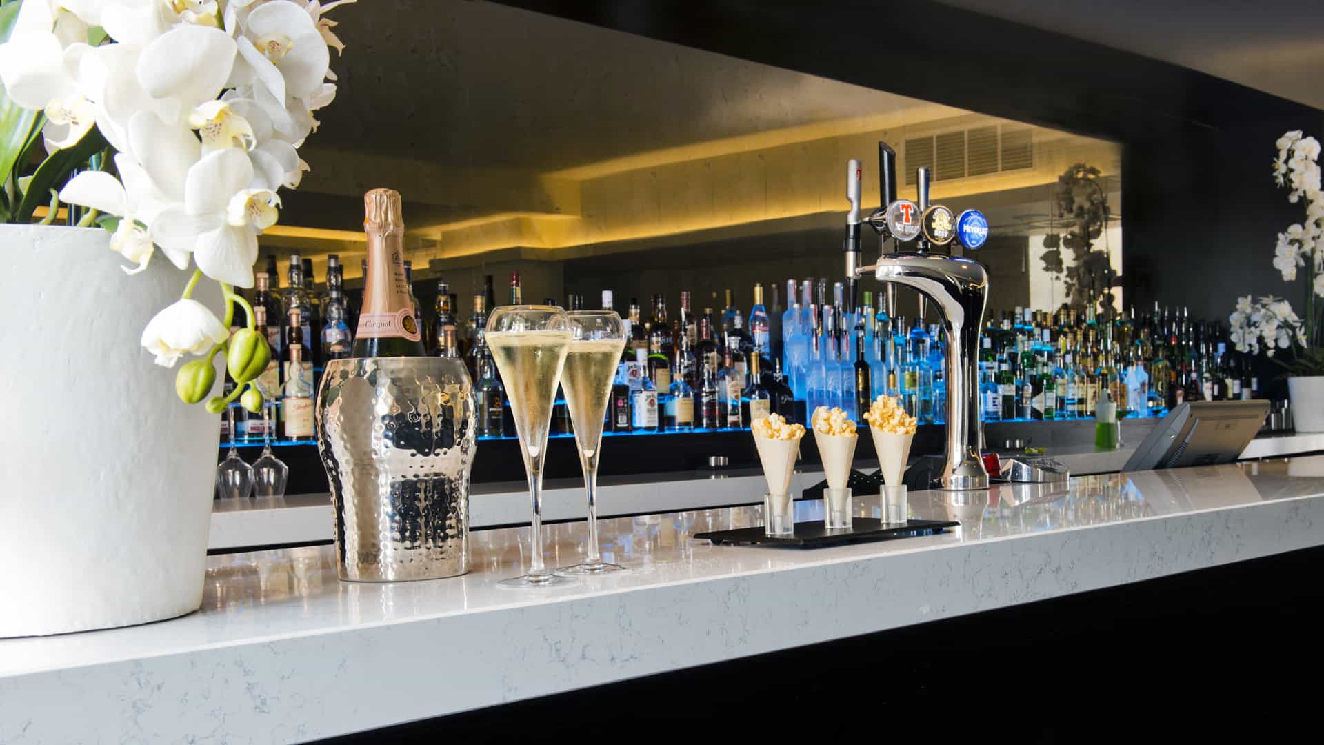 hotelcolessio_Bar1_1920x1080 Delicious Food and Wonderful Entertainment at this Stirling Event Venue